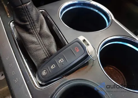 2013 Ford Explorer Limited z USA, uszkodzony, nr VIN 1FM5K7F8XDGC62574